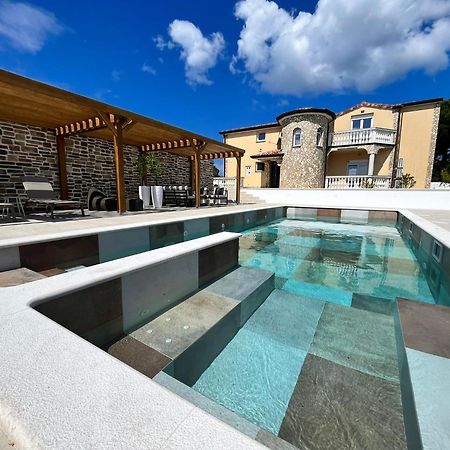 Olivea Luxury Suites Fažana Dış mekan fotoğraf